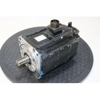 YASKAWA Servo Motor  SGMR-13A2A-YR11 rpm1500 -Gebraucht/Used