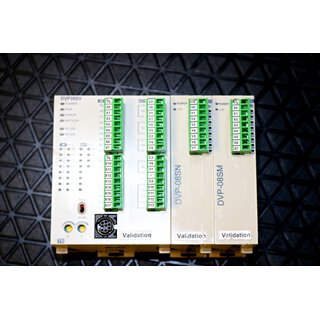 Delta Electronics DVP28SV11T + DVP08SM11N + DVP08SN I/O-Module -used-